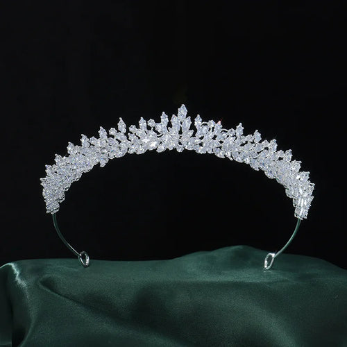 Prinzessin Hochzeits-Tiaras Kronen Braut-Stirnbänder CZ Zirkonia Brautkrone Kopfschmuck Geburtstagsparty Abschlussball Haarschmuck Kopfschmuck