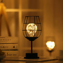 Weinglasflasche LED-Nachtlicht Eisen ausgehöhlte Nachtlampe für Café Hotel Balkon Heimdekoration Tischlampe