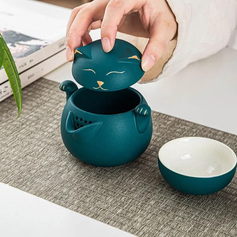LUWU Ceramic Teapot with 2 Cups Cute Cat Portable Travel Tea Sets