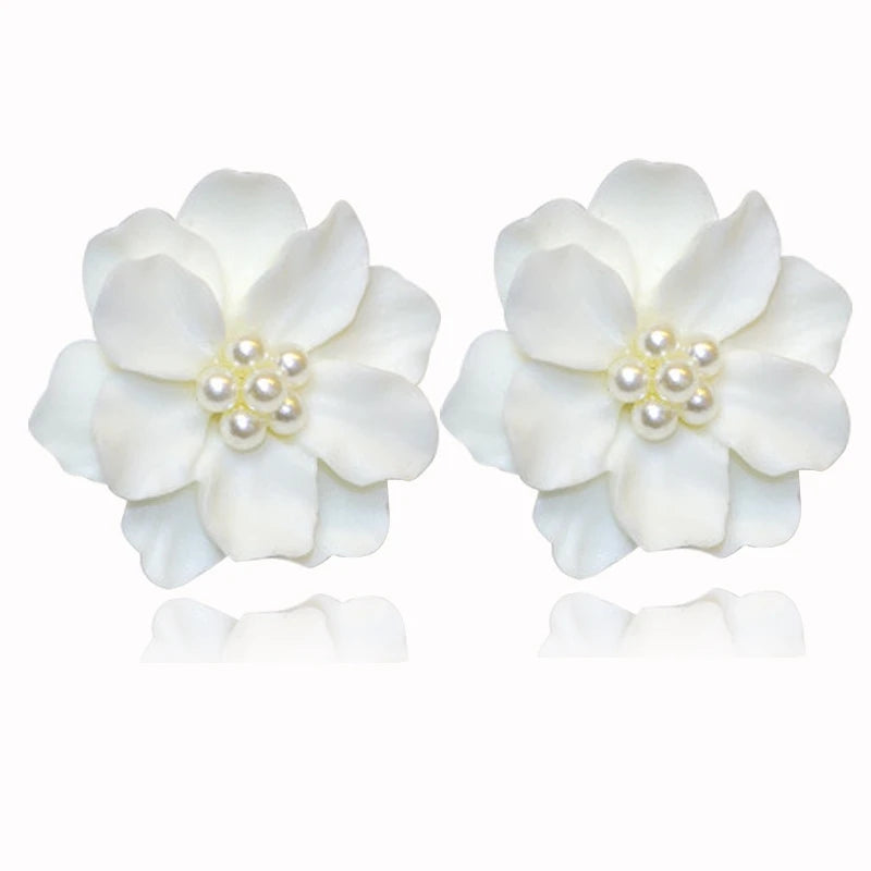 Fashion Korean Big Resin Flower Stud Earrings for Women Vintage Acrylic Pearl Love Pending Earring 2024 Fashion Jewelry Brincos
