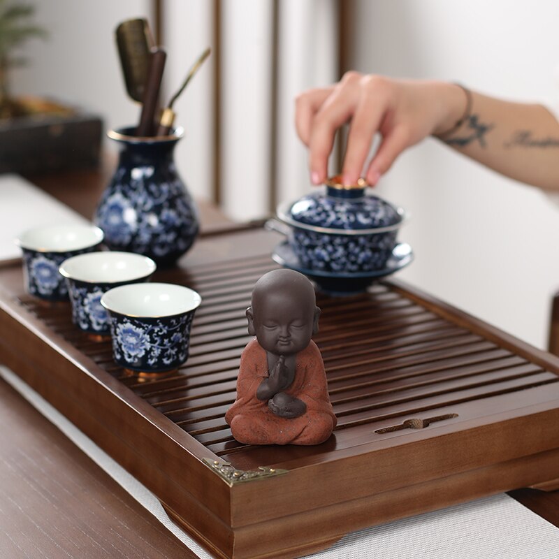 VILEAD 9cm Buddha Statues Small Monk Buddhism Figurines Tea Pet Statuette Feng Shui Ceramic Home Club Geomantic Decoration