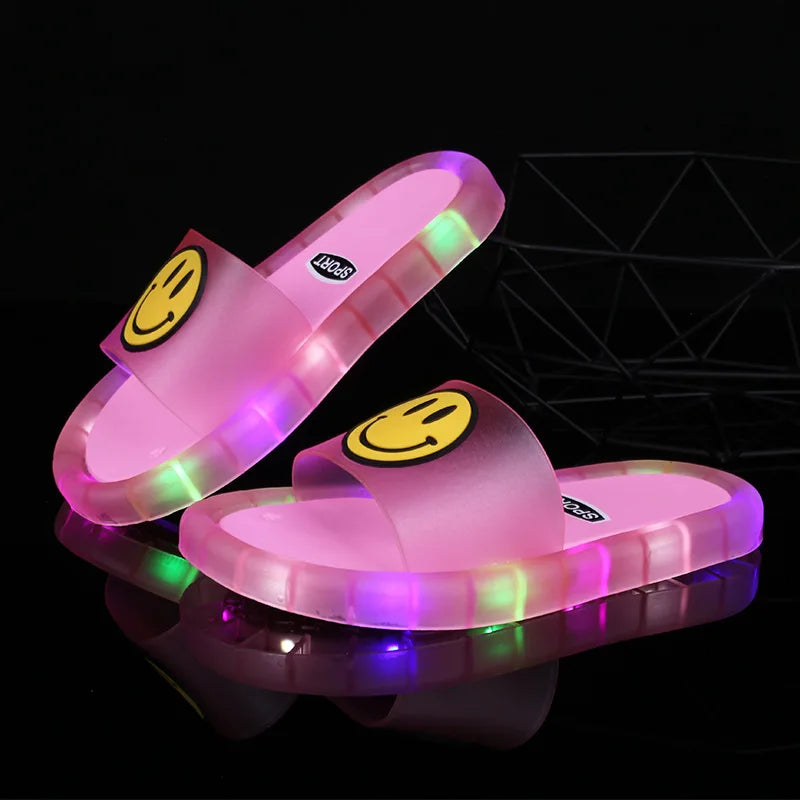 Children's LED Slipper Luminous Jelly Summer Girls Slippers PVC Cartoon smile Beach Sandals Kids Home Bathroom 2020 Footwear