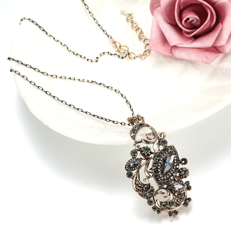 Kinel Charm Grey Crystal Flower Necklace For Women Antique Gold Resin Long Pendant Necklace Indian Vintage Jewelry Drop Shipping