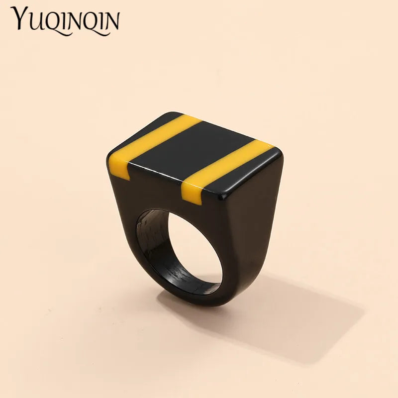 New Resin Fashion Punk Big Rings for Women Trendy Minimalist Colorful Black Vintage Rings for Girls Jewelry Square Party Gifts