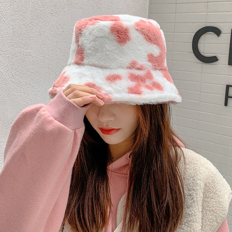 2021 New Fashion Korean Pink Cow Print Bucket Hat Faux Fur Winter Hats For Women Warm Plush Fisherman Caps