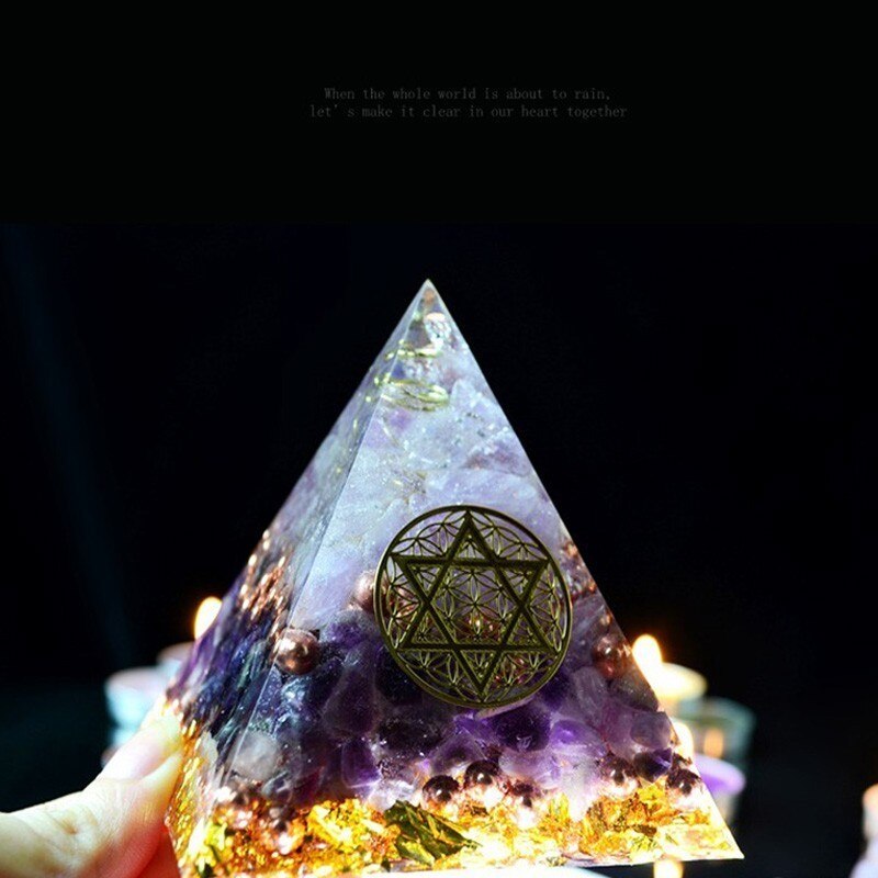 AURA REIKI Orgonite Pyramid Amethyst Sahasrara Chakra Jeremiel Natural White Crystal To Improve Mood Resin Pyramid Crafts C0146