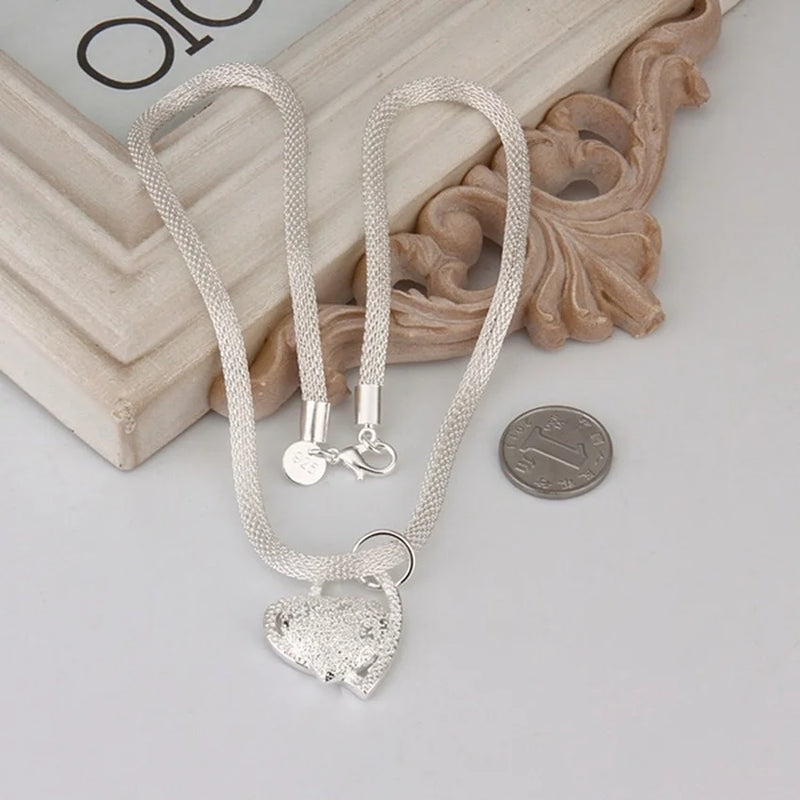 925 sterling silver Plated gorgeous charm fashion charm heart wedding lady love necklace noble luxury 18 inches Silver jewelry