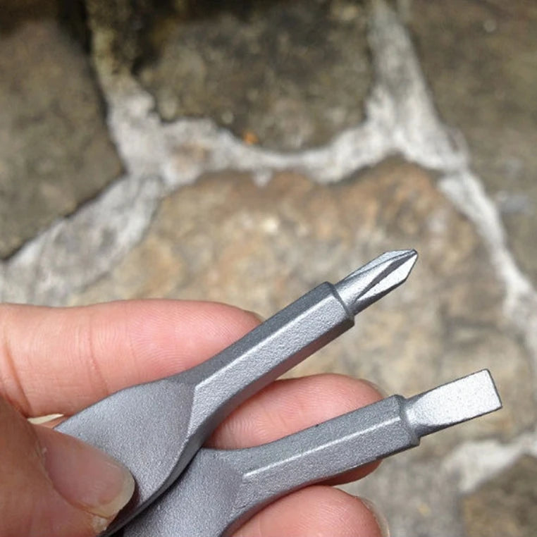 2Pcs Key Shape Precision Cast Steel Mini Slotted  Screwdrivers Keychain Pocket Repair Tool Edc Multifunction Screwdriver