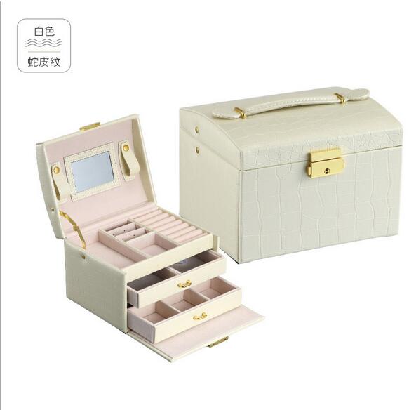 Three Layers 2022 Classical High Quality Leather Jewelry Box Necklace Display Exquisite Makeup Case Jewelry Organizer