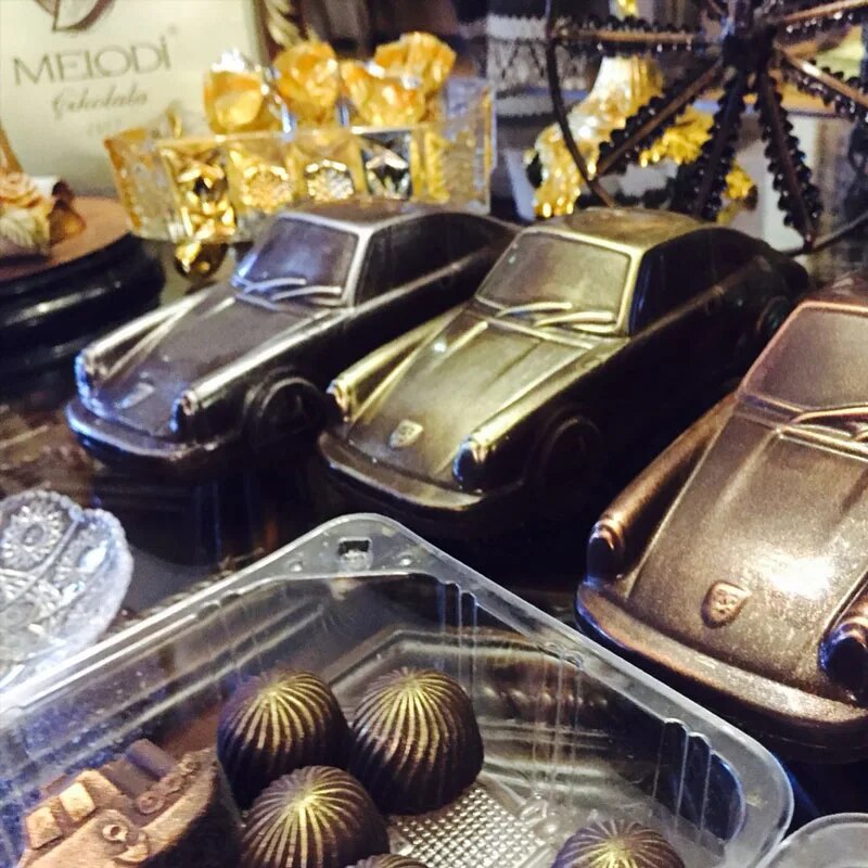 Plastic Automobile Chocolate Mold 3D DIY Handmade Sport Car Cake Candy Mold Vehicle Chocolate Making Tool Cake Decorating molds