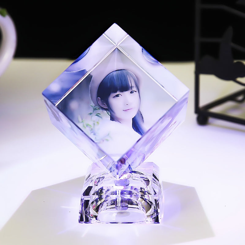 DIY Rotating Square Shaped Crystal Photo Frame Customized Color Printing Picture Frames Glass Personalized Gleamy Gifts