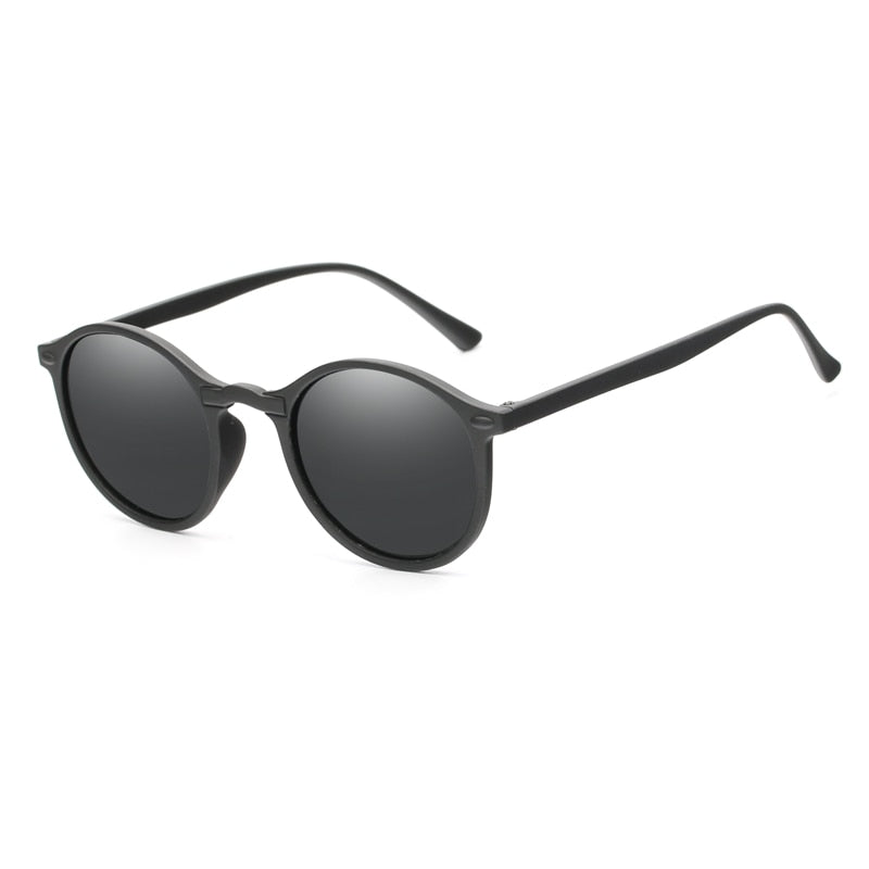 Polarized Round Men&