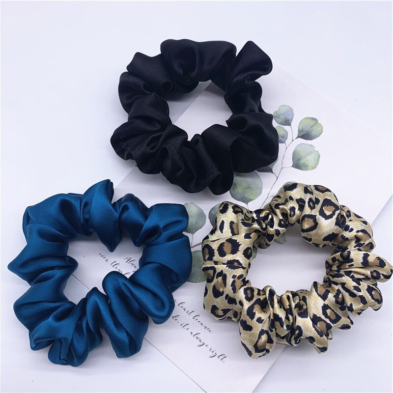 100% Pure Silk Hair Scrunchie Width 3.5cm Hair Ties Band Girls Ponytail Holder Luxurious Colors Sold by one pack of 3pcs