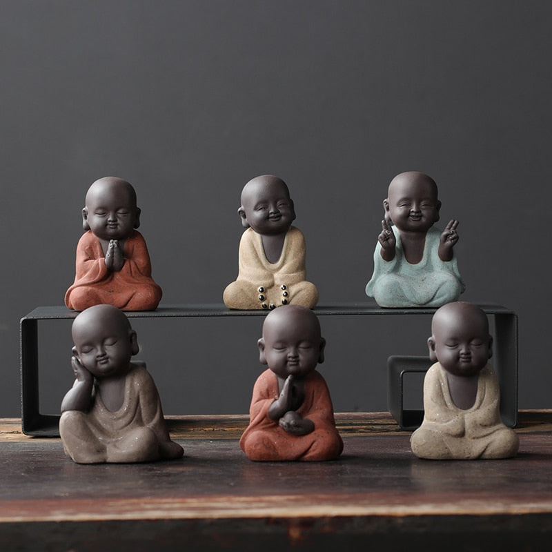 VILEAD 9cm Buddha Statues Small Monk Buddhism Figurines Tea Pet Statuette Feng Shui Ceramic Home Club Geomantic Decoration