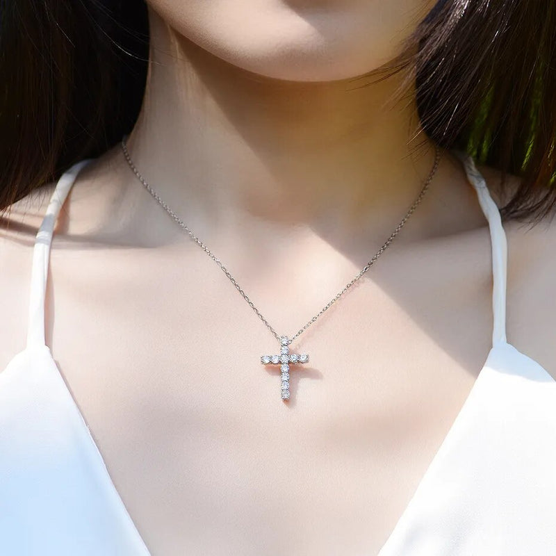 Kuololit 3.0mm Moissanite Cross Pendants For Women Solid 925 Sterling Silver Handset Luxury Necklace for Engagement Bridal Gifts