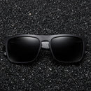 GM Neuankömmlinge Schwarze polarisierte Holzsonnenbrille für Herren Bambus-Sonnenbrille Rote UV400-Gläser Modische Fahrbrille Karton S5523