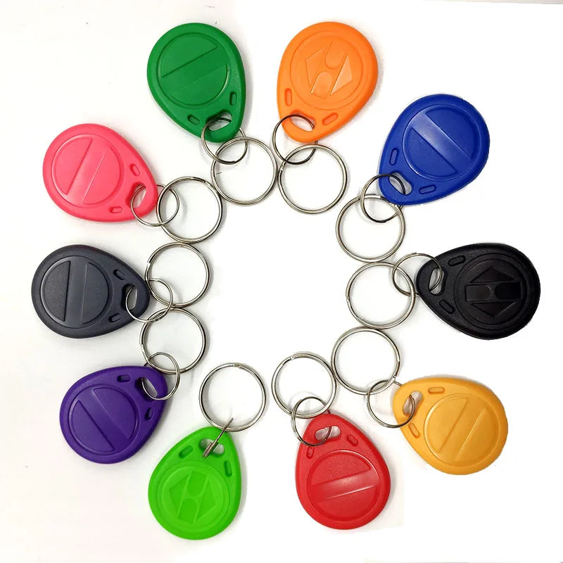 50pcs EM4305 T5577 125KHz Copy Writable Rewritable Rewrite  RFID Tag Keyfobs Key Ring Proximity Card Token Badge Duplicate