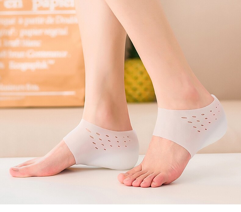 Invisible heightening insole silicone physical examination bionic interior heightening protection heel insoles for shoes