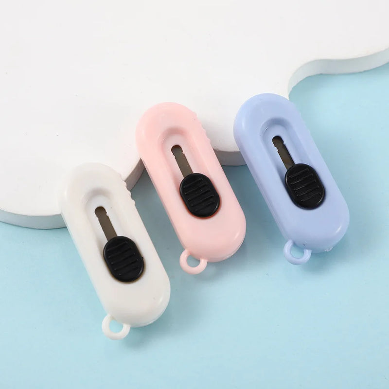 Kawaii Mini Pocket Utility Knife Express Box Paper Cutter Art Craft Wrapping Opener with Keychain Hole Office School Stationery