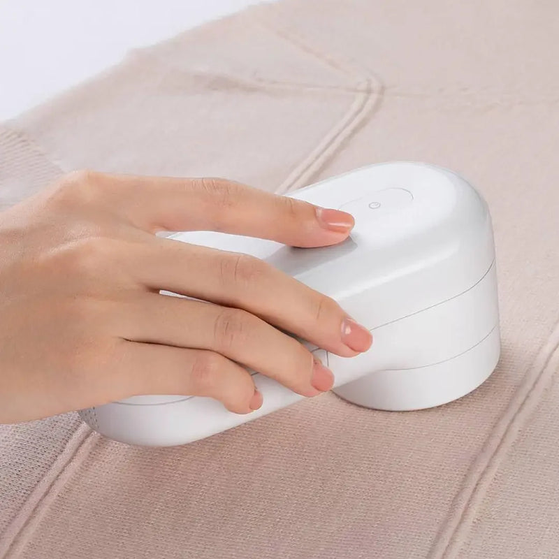 XIAOMI Mijia Lint Remover and Cutter, Portable USB Electric Pellets Lint Remover Machine Clothes Fabric Shaver Hair Ball Trimmer