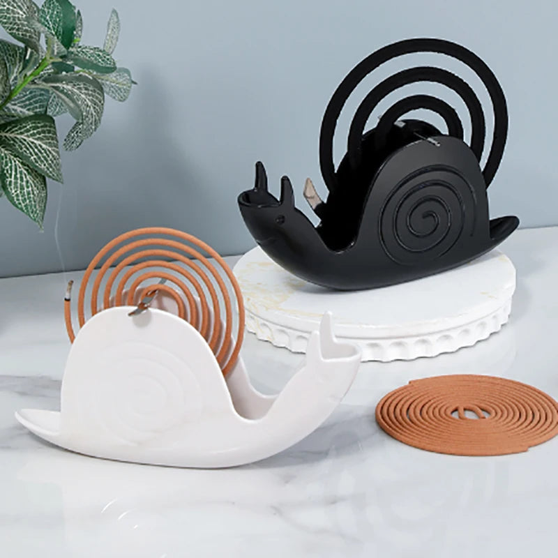 Snail Shape Mosquito Coil Incense Holder Shelf Retro Unique Wrought Iron Metal Stand Cute Ornament For Home Bedroom Decoration