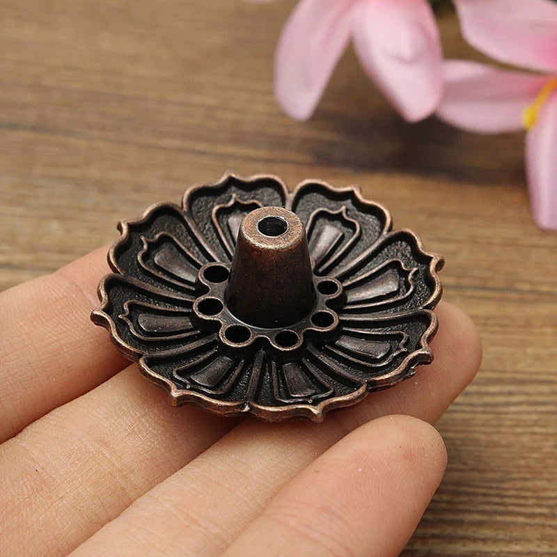 1PC Mini Meditation Buddha Sandalwood Stick Holder Burner Round Dish Enamel Lotus Flower Catcher Plate Incense Holder Home Decor