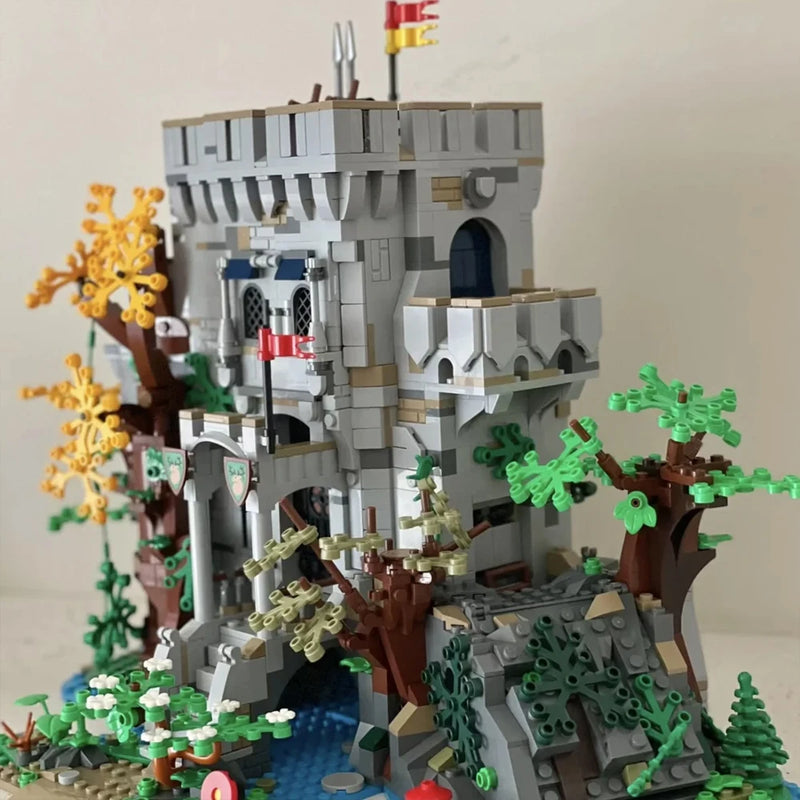 NEW Customized 1957PCS MOC European Medieval Castle DIY creative ideas Children's Toys Birthday Gift Christmas Building Blocks