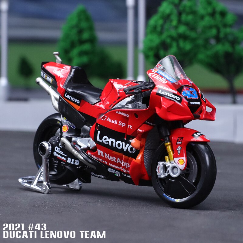 Maisto 1:18 2018 GP Racing Desmosedici RR Factory Racing Team 04