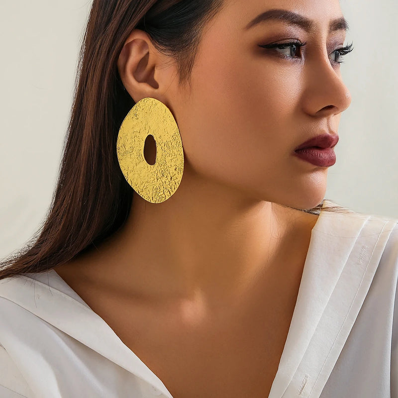 Exaggerated Large Irregular Ellipse Stud Earrings for Women Trendy Charms Wedding Accessories 2023 Fashion Jewelry Female Gifts