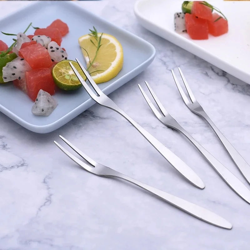 1/10Pcs Stainless Steel Fruit Fork Mini Cake Dessert Fork Candlelight Western Food Mini Fork Home Kitchen Cutlery Accessories