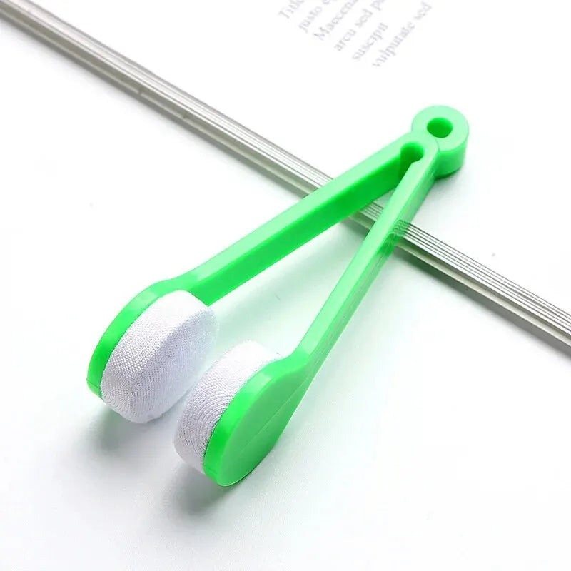 New Creative Two-side Glasses Brush Soft Microfiber Spectacles Cleaner Glasses Cleaner Rub Eyeglass Cleaning Brush Wiping Tool