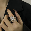 Gothic Crystal Ball Halloween Spider Finger Ring for Women Men Couple Unique Punk Jewelry Animal Party Daily Gift Accessories