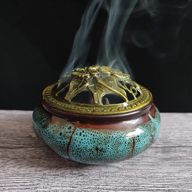 YXYMCF Ceramic Kiln Discoloration Incense Burner Household Incense Holder Zen Buddha Cone Coil Stick Incense Base Bronze Cover