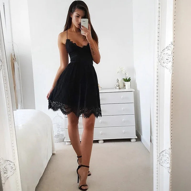 Summer Party Dress Sexy White Pink Deep V Neck Backless Lace Short Dress Women Casual Bandage Spaghetti Strap Dress