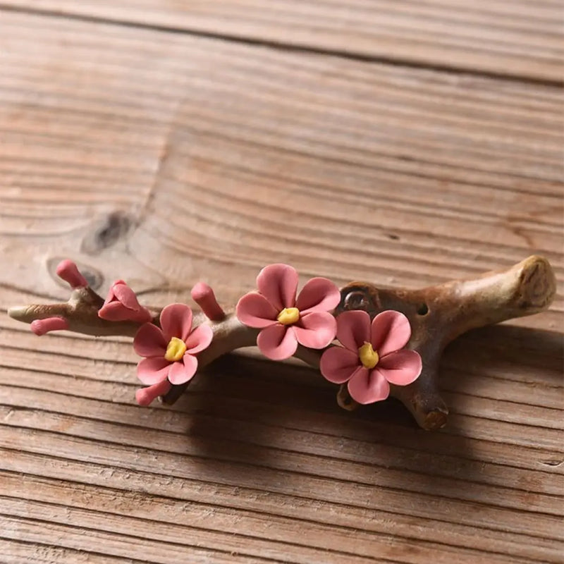 Crafts Ceramics Tea Pet Ornaments Plum Blossom Writing Brush Stand Home Decor Aromatherapy Base Incense Stick Holder