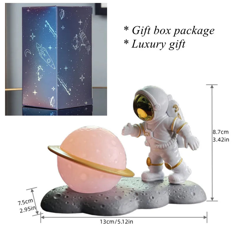 Astronaut Figurine Resin Spaceman Sculpture Modern Home Decor Led Spaceman Creative Night Light Decoration Birthday Gift