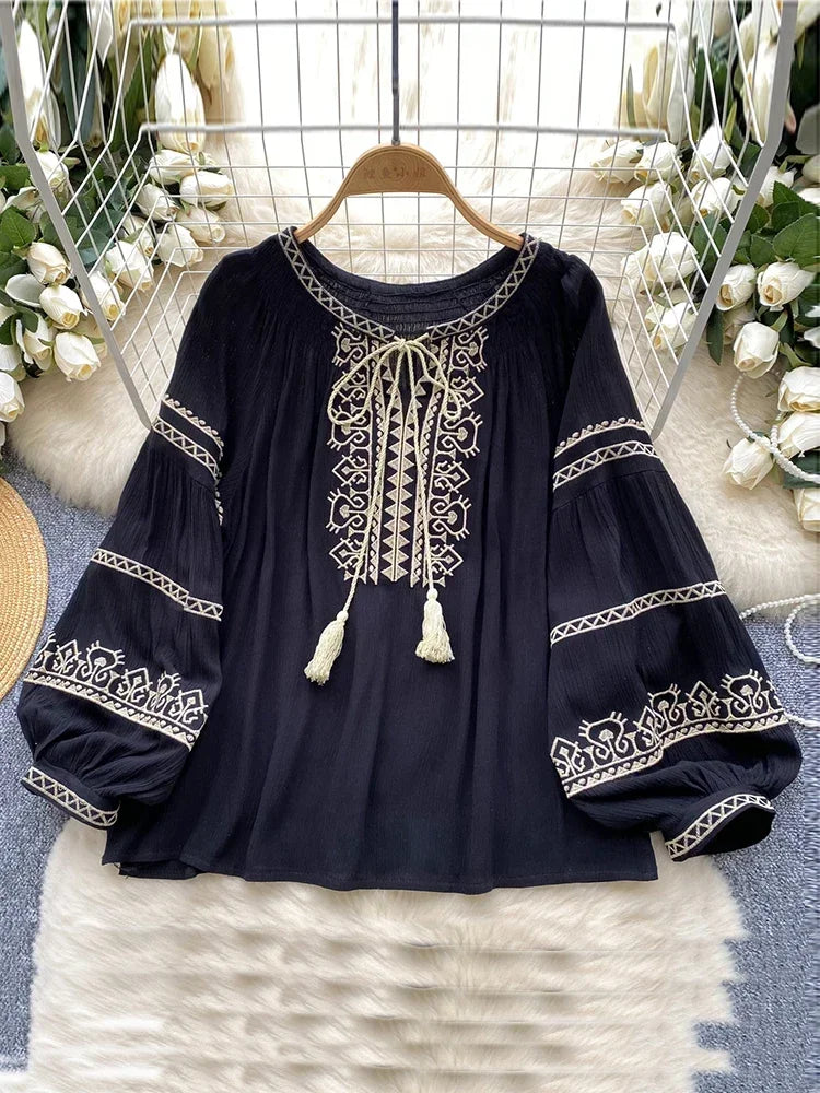 Women's Bohemia Blouse Embroidered Autumn Spring O-neck Collar Bow Tie Lantern Sleeve Top Blusas Mujer Female Tops BL020