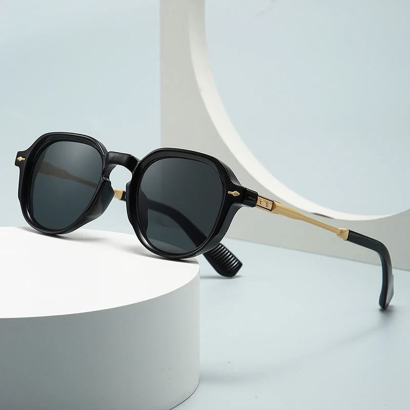 SHAUNA Retro Oval Sunglasses Women Rivets Gradient Shades UV400