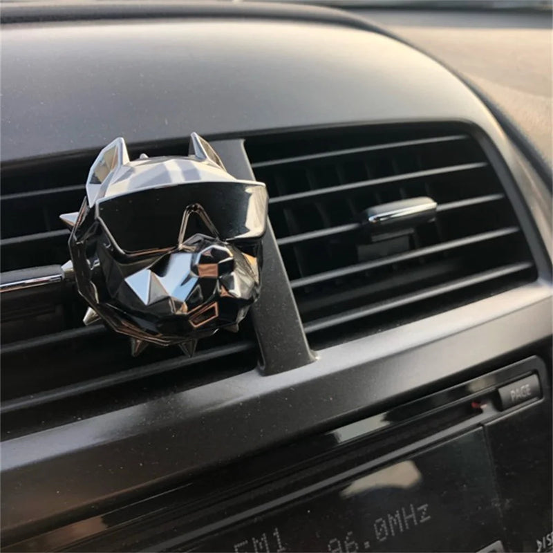 Car Bulldog Decoration Air Conditioner Car Air Vent Fan Decoration Luxury Brand Car Accessories