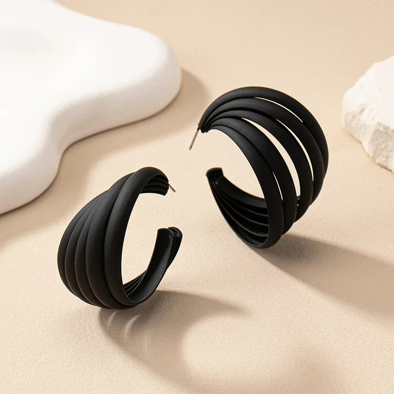 Retro Geometric C Shape Metal Earrings For Women Girls Party Holiday Party Gift Fashion Jewelry Ear Accessories AE133