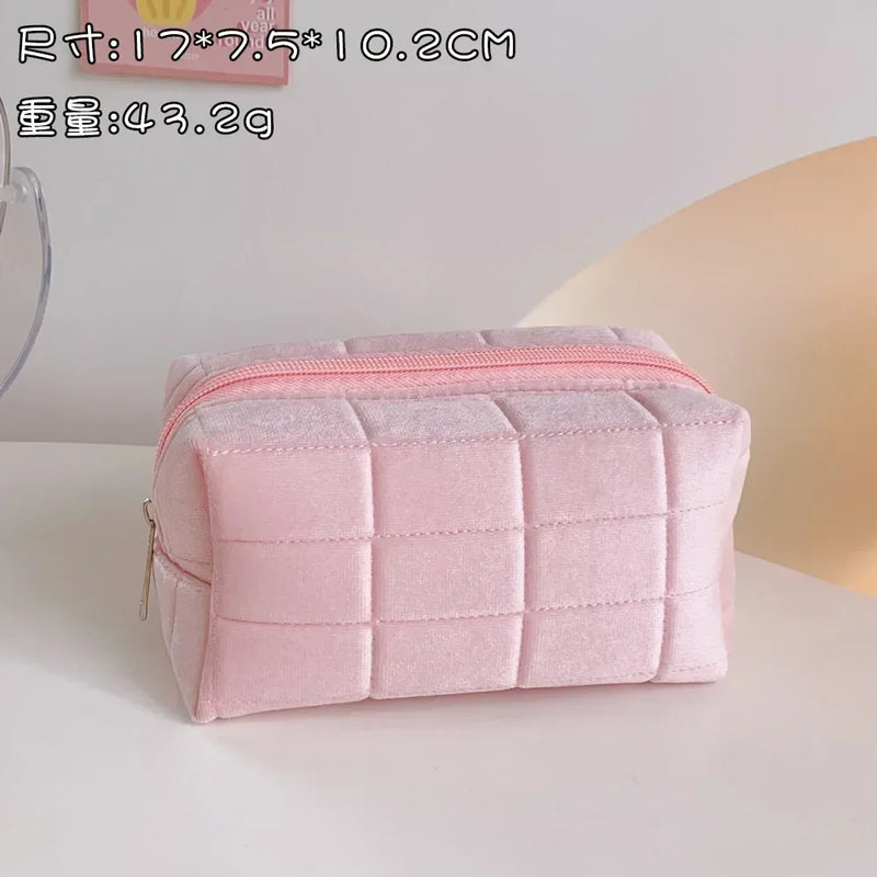 Cute Plush Makeup Bag for Women Zipper Large Solid Color Cosmetic Bag Travel Make Up Toiletry Bag Washing Pouch Plush Pen Pouch