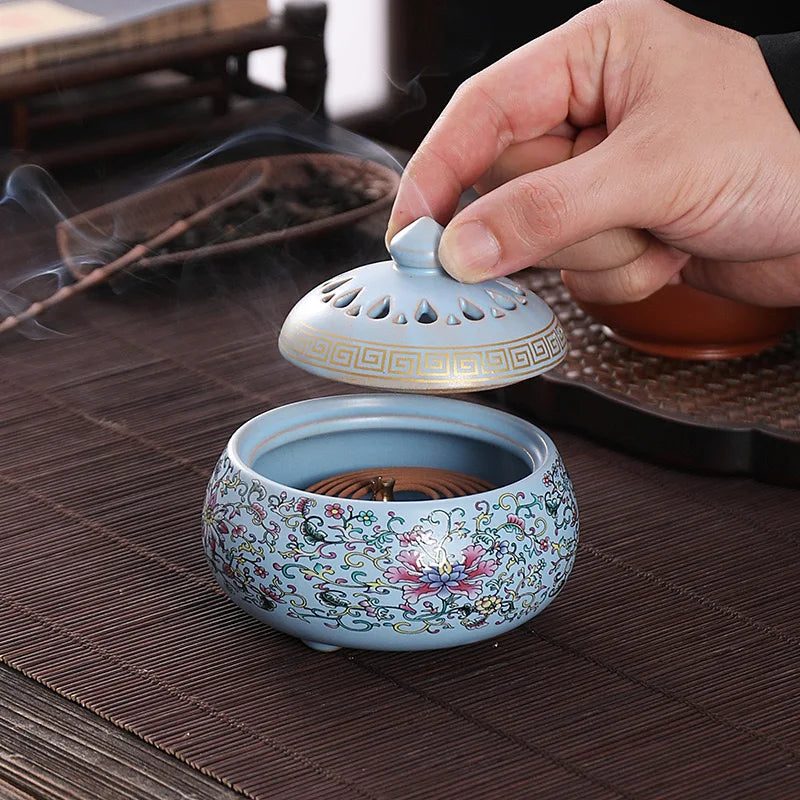 The Chinese style retro enamel colored plate incense burner the household indoor ceramic tangled lotus incense burner decoration