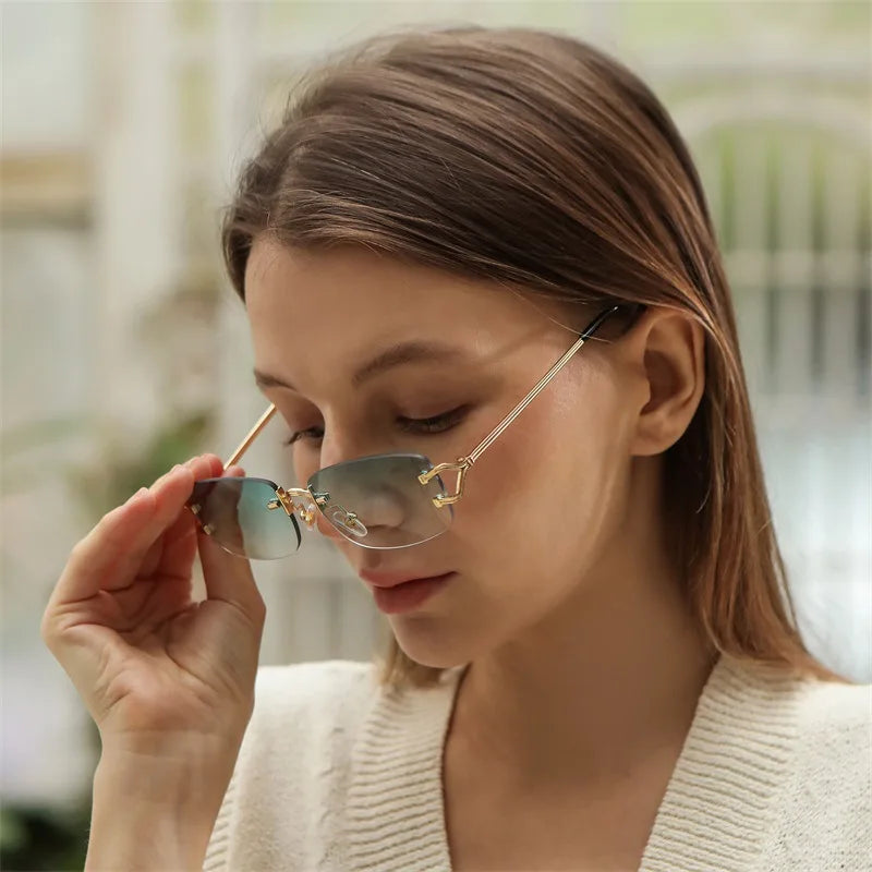 New Small Narrow Rimless Sunglasses Fashion Frameless Rectangle Tinted Lens Eyewear 90s Glasses for Women Men