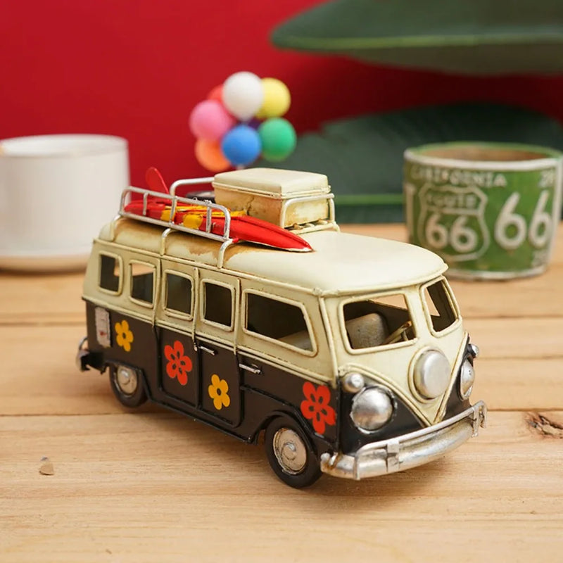 Retro Campervan Model Nostalgic Old Object Large Metal Iron Art Bus Piggy Bank Gift Desktop Decoration Camper Van Model Bar