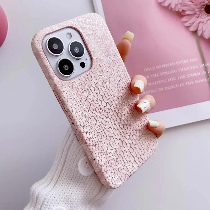 Luxury Chic Snake Texture Leather Phone Case For Iphone 14 13 12 11 Pro MAX Plus X XS XR 7 8 Plus White Pink Silicone Soft Cover