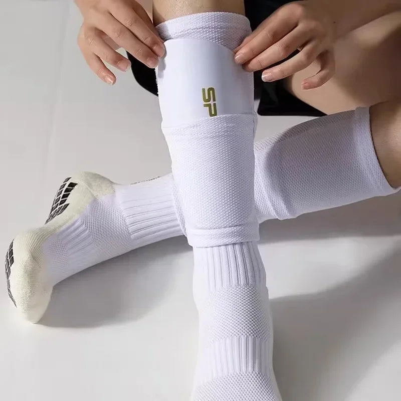 Three-piece Anti Slip Soccer Socks Football Shin Guards Adults Kids Elasticity Legging Cover Sleeve With Pocket Protection Gear
