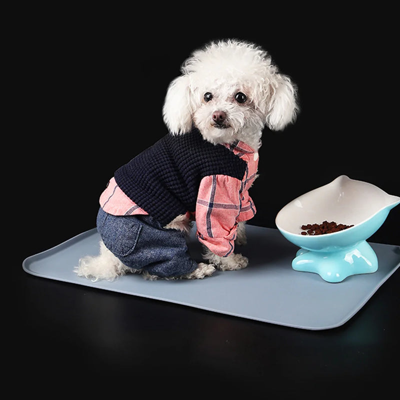 Pet Placemat Non-slip Silicone Food Pad Small Animal Bowl Mat for Living Room Bedroom, Black