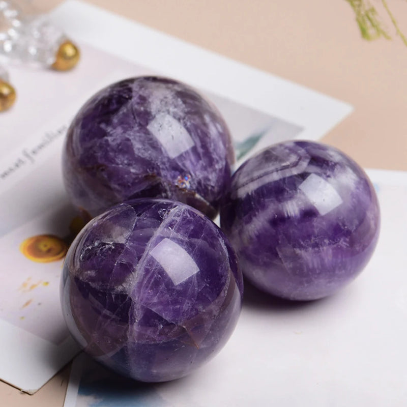 Natural Crystal Ball Fantasy Amethyst Crystal Ball Decoration Polished Home Decoration Exquisite Crafts Gifts Souvenirs Collecti