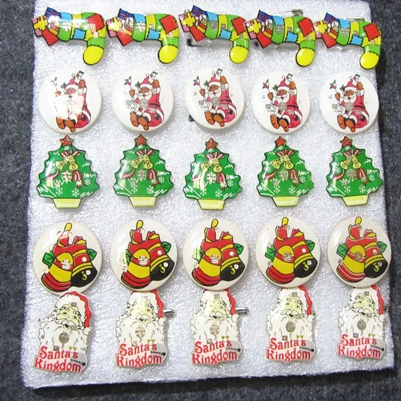 25pcs Party Love LED Flashing Brooch Pin Cartoon Light up Glow Badge Gift Cosplay Navidad Wedding Festival Halloween Christmas