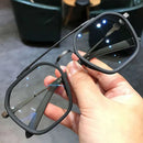 1x Blaulichtfilter Brille für Herren, modisch, High-End, optische Gläser, klar, schwarzer eckiger Rahmen, Anti-Strahlung